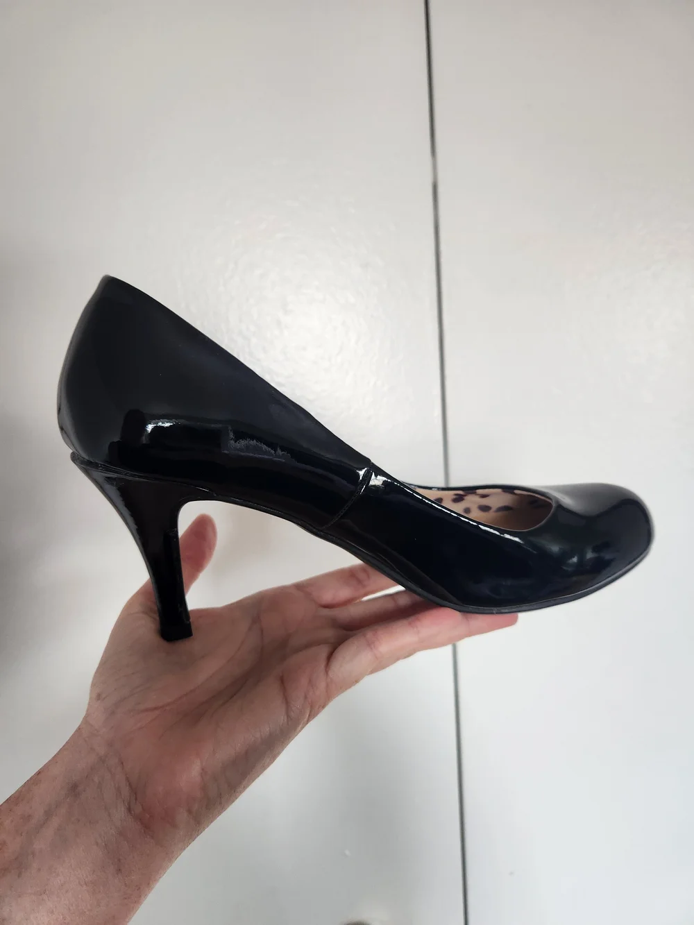 CL by Laundry Black Patent Mid Heel Pump